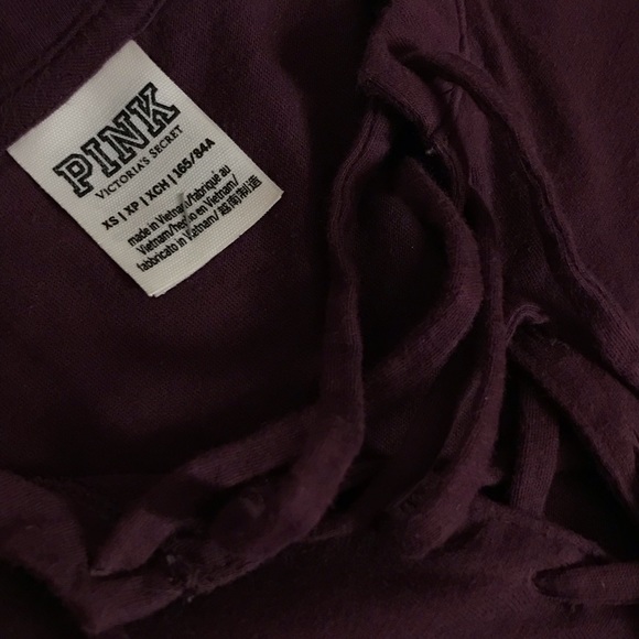 Victoria Secret T-shirt - Picture 2 of 3